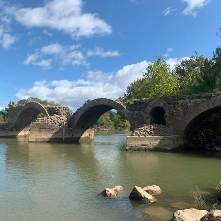 Charmant T2 Tout Confort Au Centre Du Village ! Florensac Esterno foto