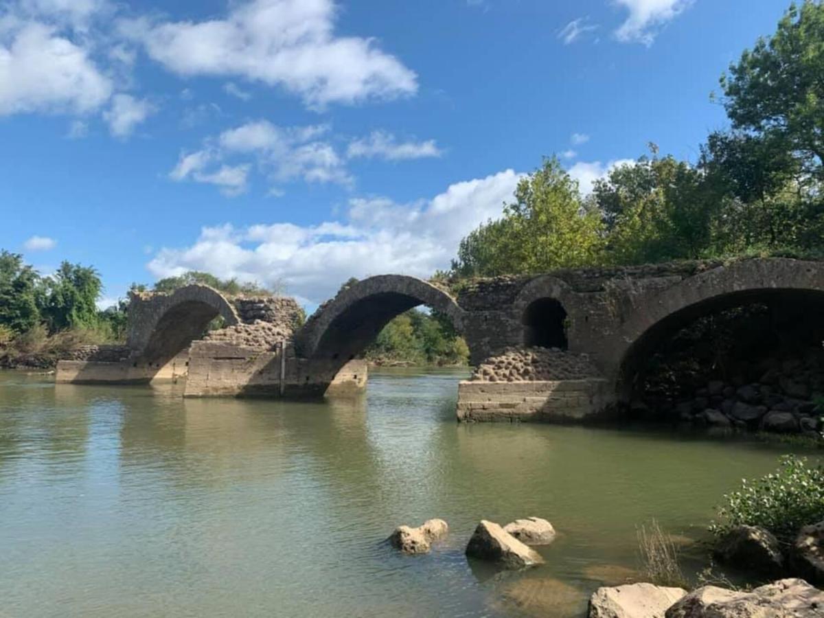 Charmant T2 Tout Confort Au Centre Du Village ! Florensac Esterno foto